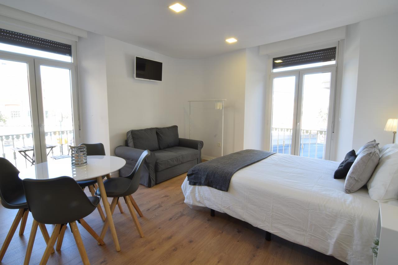 Premium Historic Center & Parking Appartement Málaga Buitenkant foto